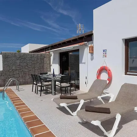 Bezanilla Ferienhaus *